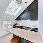 Petit Loft Centre-ville Apartment *