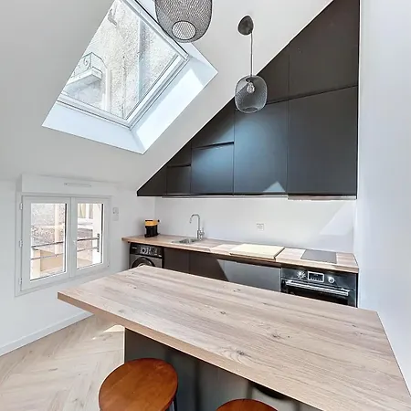 Petit Loft Centre-ville Apartmán *